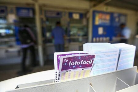 Aposta simples leva R$ 1,2 milhão da Lotofácil 3777. Veja resultado