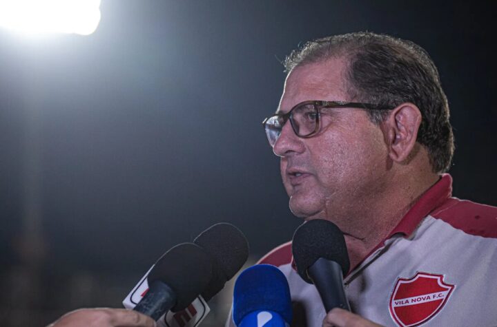 “Aqui a gente consegue se impor”: Guto valoriza atuação do Vila Nova na vitória sobre o Goiás