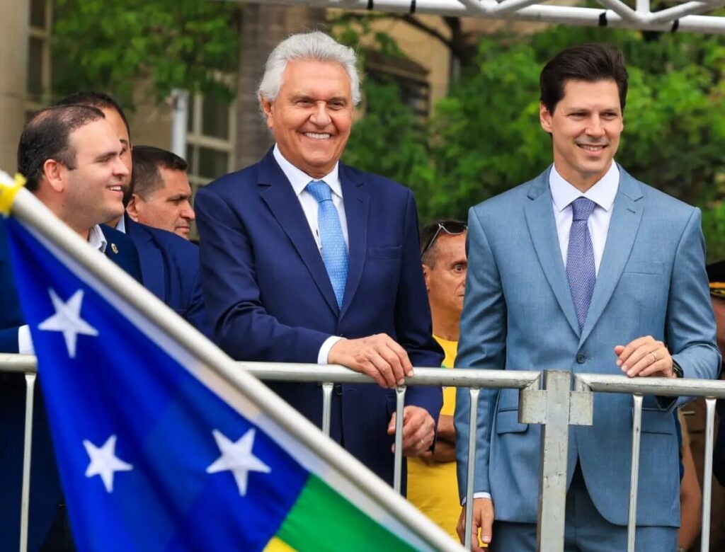 Em desfile de 7 de setembro, em Goiânia, Caiado celebra Vilela e apresenta propostas para Goiás