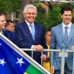Em desfile de 7 de setembro, em Goiânia, Caiado celebra Vilela e apresenta propostas para Goiás