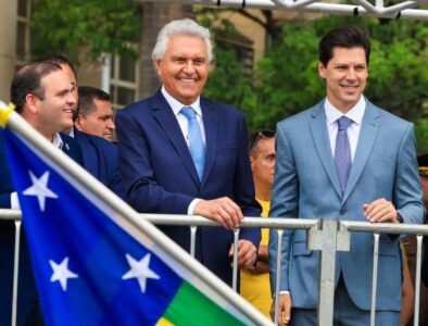 Em desfile de 7 de setembro, em Goiânia, Caiado celebra Vilela e apresenta propostas para Goiás