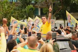 Flávio cobra transparência em investigações sobre Lula e fim de sigilos no STF