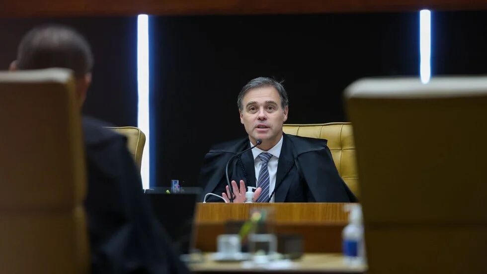 Frente Evangélica cobra transparência total no Caso Master e pressiona André Mendonça