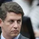 Justiça condena Ricardo Salles por postagens contra André do Prado