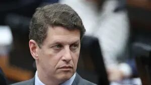 Justiça condena Ricardo Salles por postagens contra André do Prado