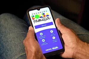O Globo chama reajuste do Bolsa Família de ‘artimanha eleitoreira’
