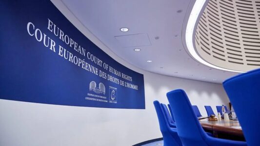 Pai recorre ao tribunal europeu após ser proibido de ensinar fé cristã ao filho