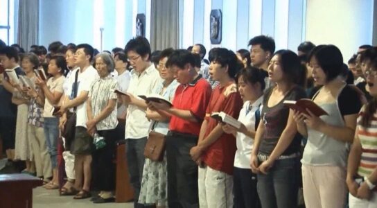 Polícia detém 11 cristãos durante encontro religioso na China