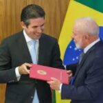 A 11 dias do 2º turno, Câmara aprova pacote de Lula com benefícios para MEIs