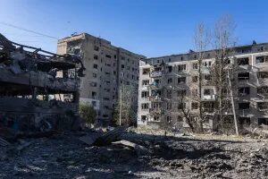 Ataque russo deixa cerca de 280 mil famílias sem energia na Ucrânia