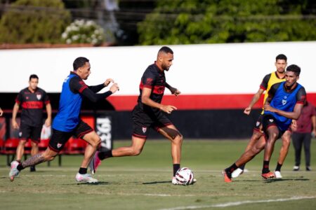 Atlético-GO x América-MG: onde assistir ao vivo o jogo pelo Campeonato Brasileiro Série B