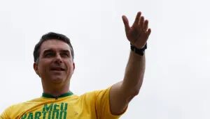 ‘Bloco do 22’: acompanhe a manifestação da direita na Paulista