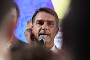 Campanha de Flávio rechaça clima de ‘já ganhou’ e cobra reação nas ruas