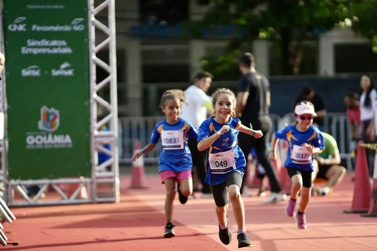 Copa Sesc reúne corrida, caminhada e concurso de fantasias em Goiânia