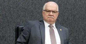 Fachin cobra apuração sobre envolvimento de ministros do STF no caso Master