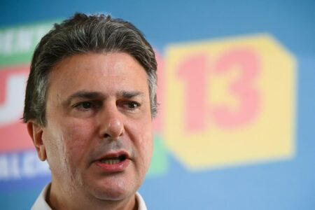 Governo Lula descarta demitir indicados de partidos que apoiam Flávio