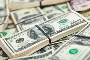 Ibovespa perde 18% na semana da reeleição de Lula; dólar dispara 9%