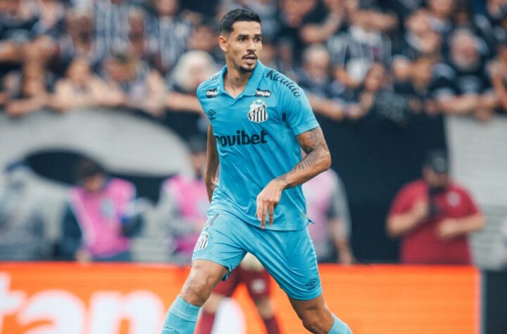 Lucas Veríssimo vira desfalque no Santos e pode perder temporada