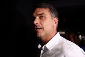 PT amplia ofensiva contra opositores com pedidos de apreensão de passaportes
