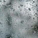 Semana começa com pancadas de chuva e trovoadas