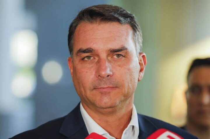 TSE manda suspender site que oferece criptomoedas por apoio a Flávio